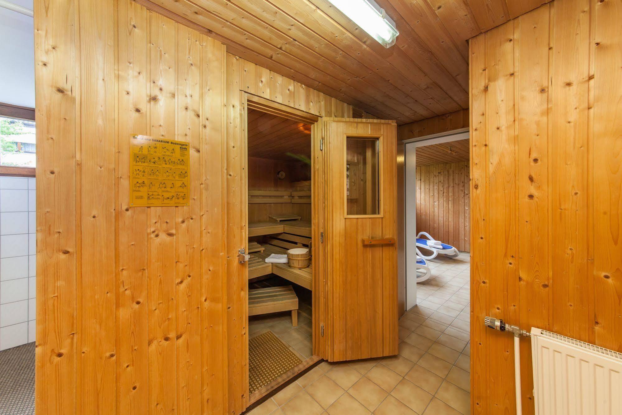 Hotel Strohgaeu Korntal Munchingen Bagian luar foto